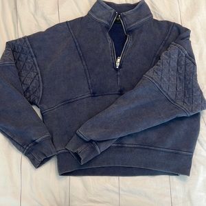 Blue, slightly cropped half-zip sweatshirt size xs